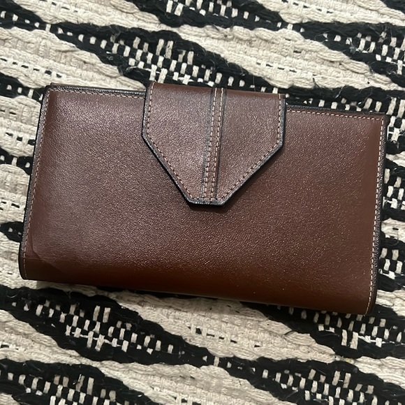 Rolfs Handbags - Rolf’s vintage Leather checkbook